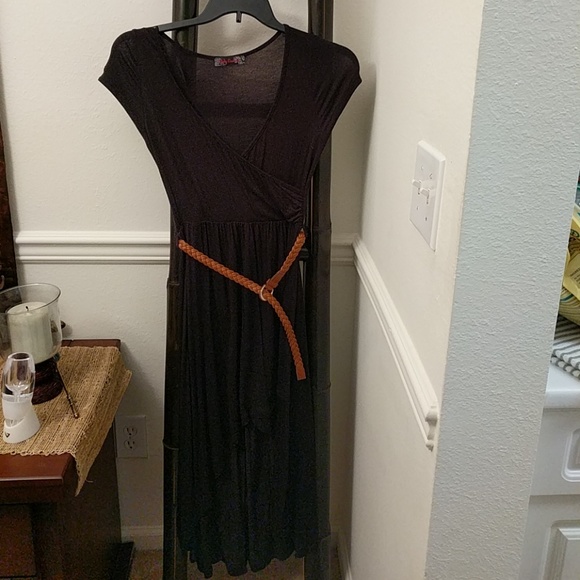 Body Central Dresses & Skirts - Hi-lo dress